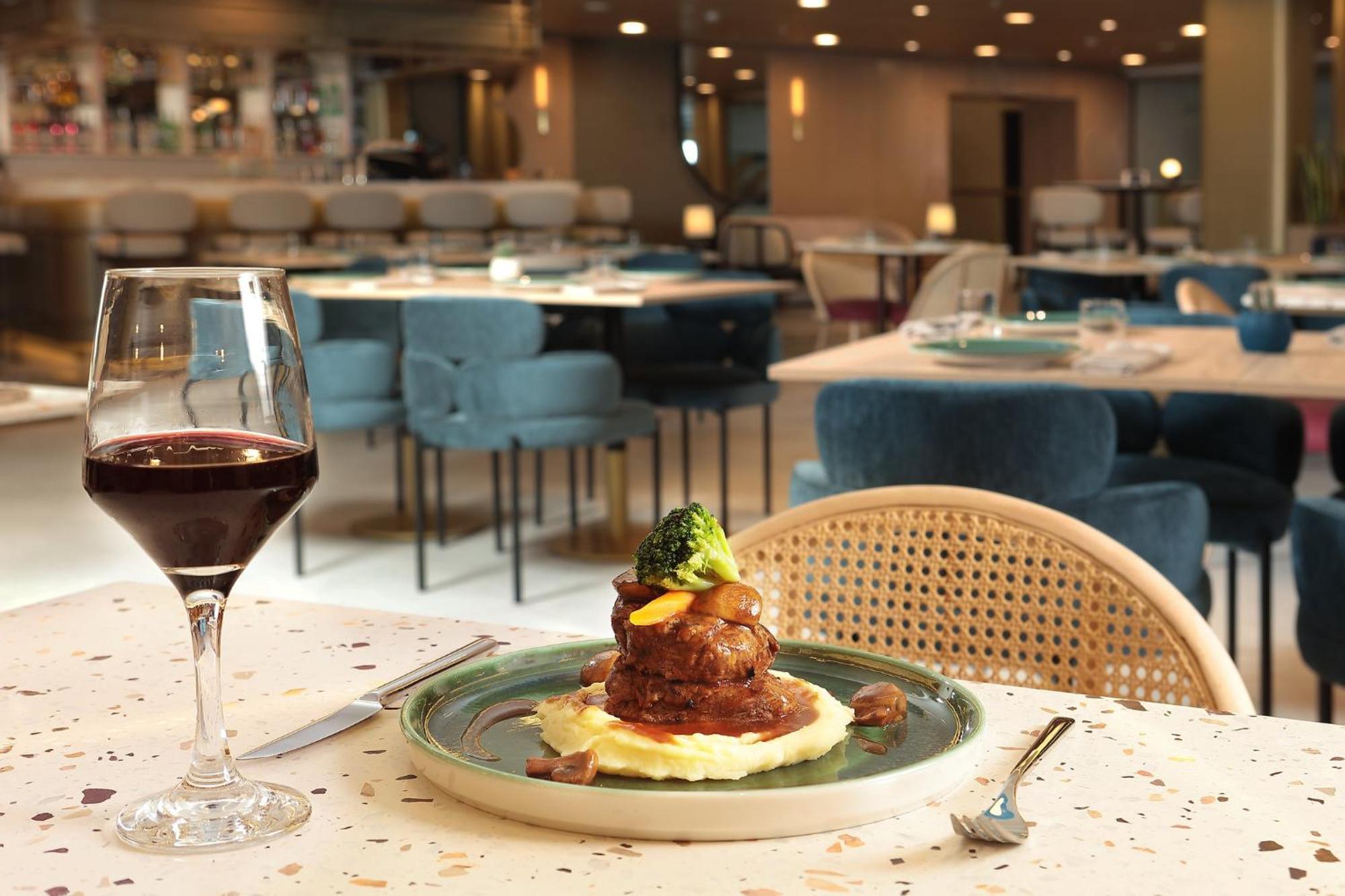 Voco Beirut Central District By Ihg Экстерьер фото